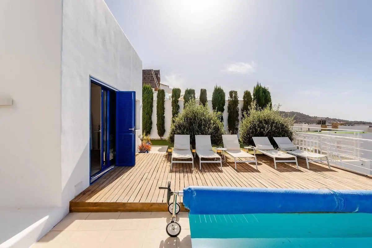 Villa Itaca Vista Mar Y Piscina Climatizada أذيخي