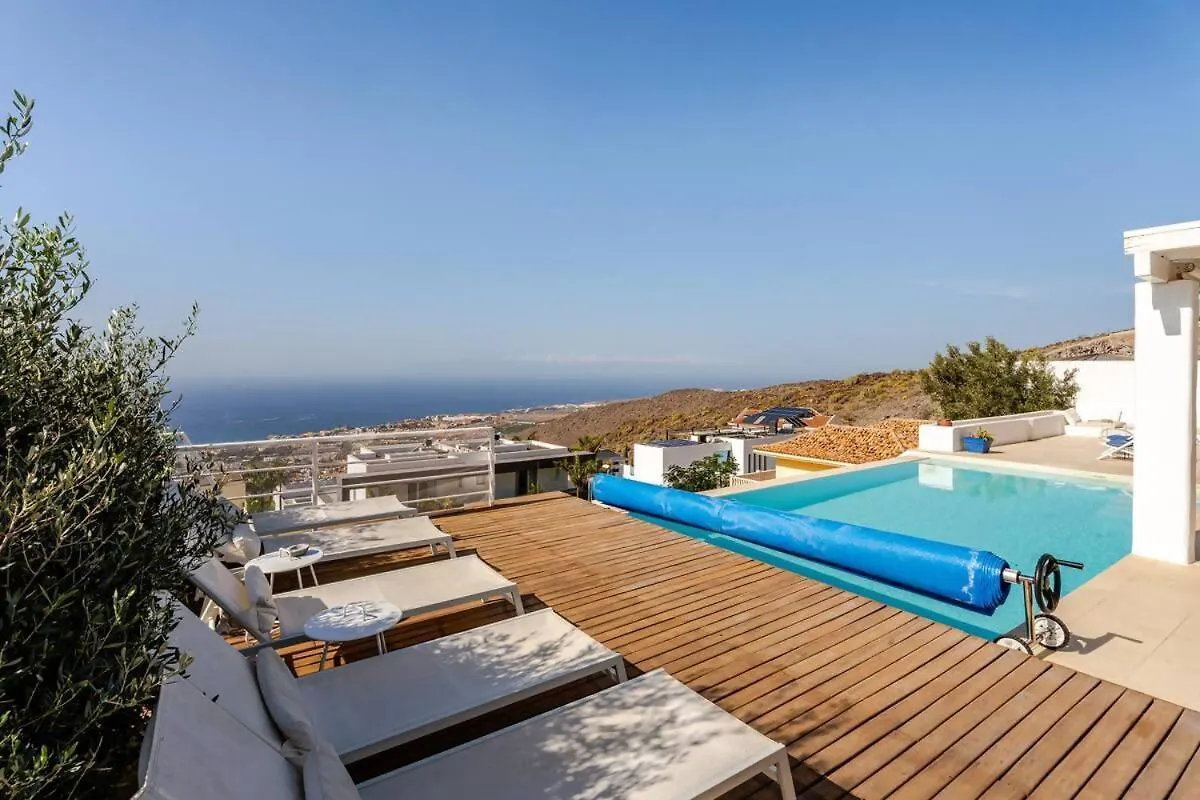 Villa Itaca Vista Mar Y Piscina Climatizada أذيخي